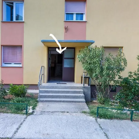 Rahela Apartamento Pula