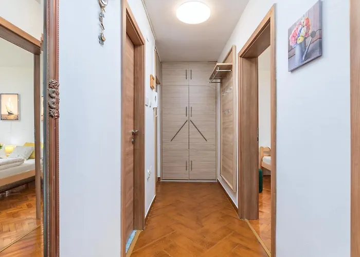 Rahela Apartamento *